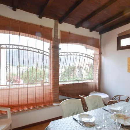 Apartment 2 Bedroom Stunning In Solanas *